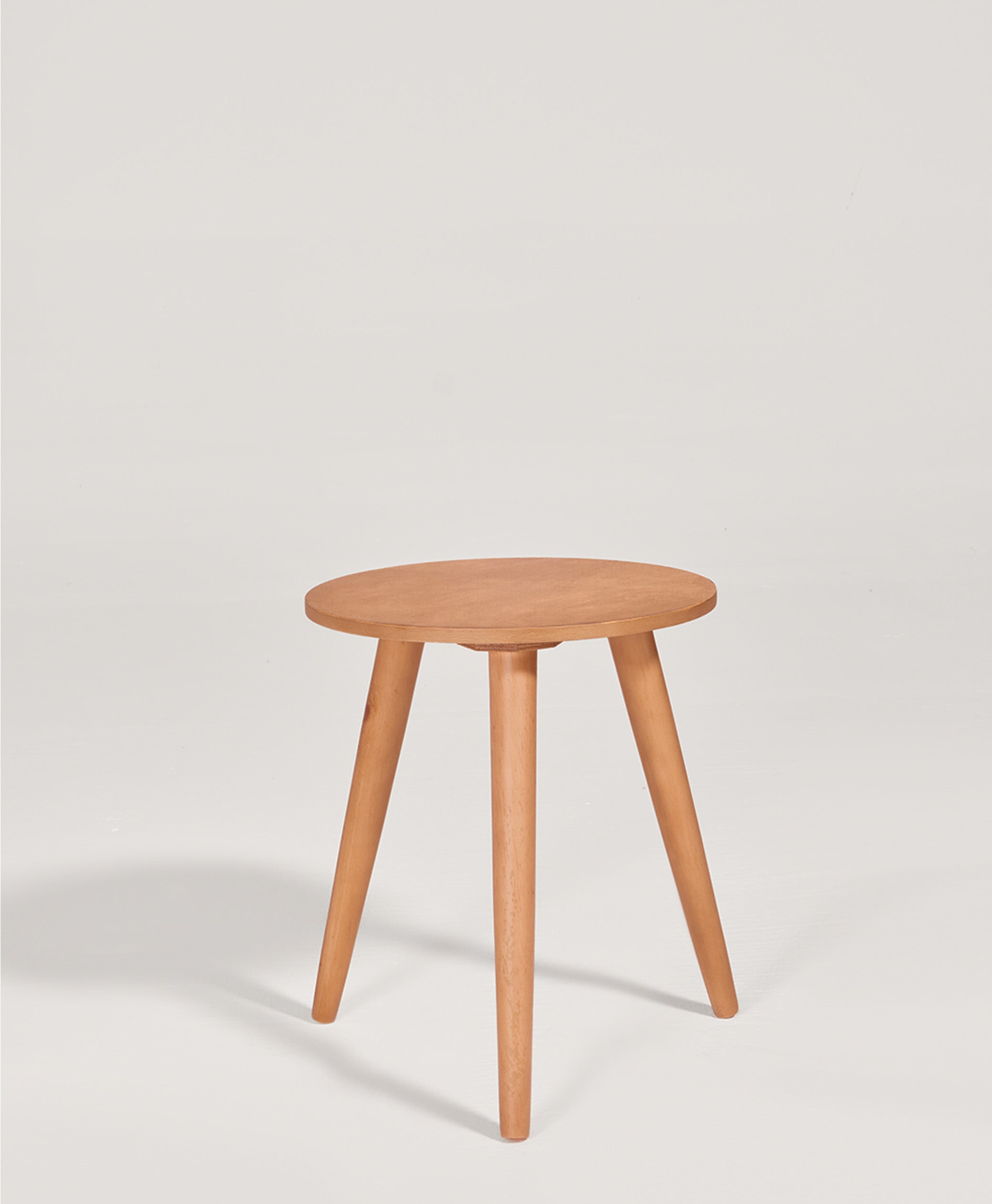 Mesa Auxiliar Nano Pequeña nuez